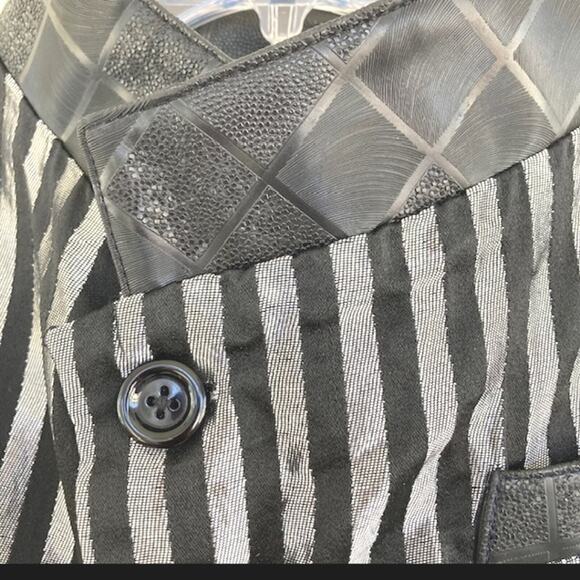 Hilary's Vanity Black Silver Striped Gothic Emo Vampire Metallic Leather Vest S - Picture 6 of 8